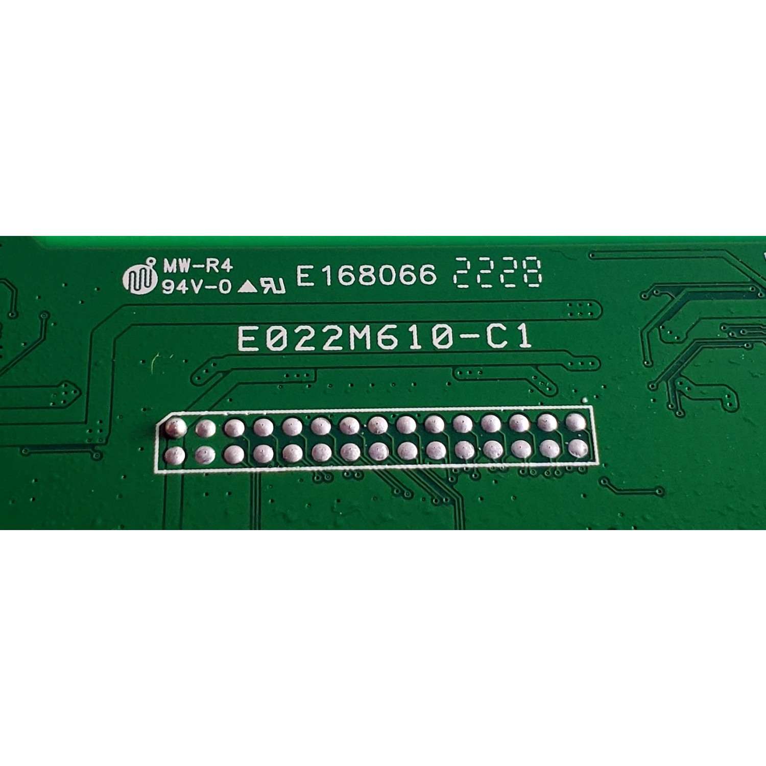 MAIN FUENTE COMBO ORIGINAL PARA TV ONN FHD ROKU TV / NUMERO DE PARTE 515C90111M21 / MT90111-ZC01-01 / 20220719 / 2010108794 / E022M610-C1 / PANEL V400HJ9-PE1 (C4) / DISPLAY V400HJ9-PE1 REV.C4 / MODELO 100097810 40" / 100058007 40" - Imagen 3