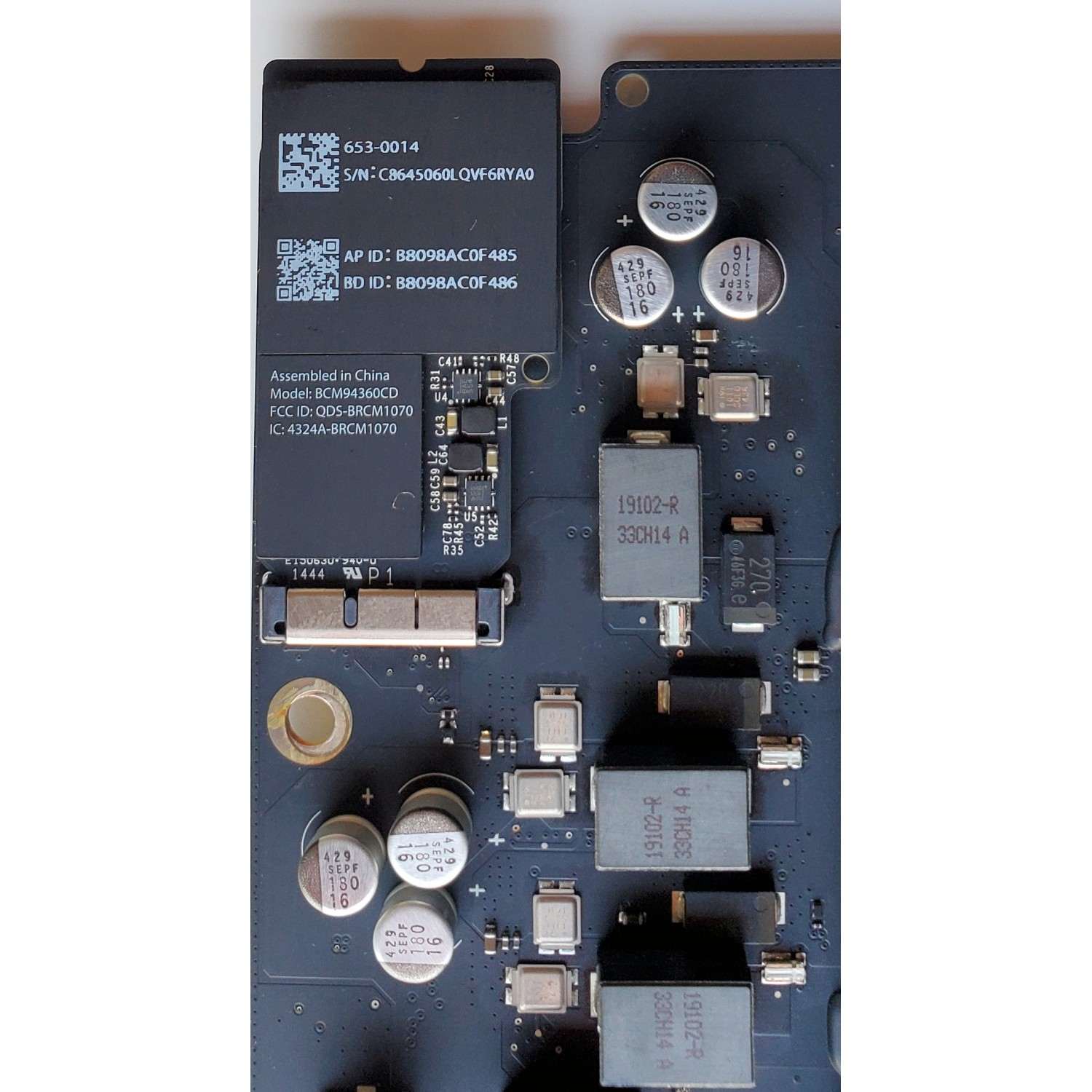 TARJETA MADRE PARA COMPUTADORA IMAC APPLE / NUMERO DE PARTE A005008NN1590-04 / 9K05209 / CON PROCESADOR 2.7GHZ. QUAD-CORE INTEL CORE I5 / MODELO A1418 21,5" (2013) - Imagen 3