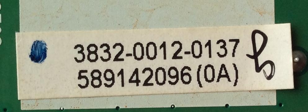 TARJETA DE AUDI 3832-0012-0137 / 0171-2871-0320 / MODELO VP322HDTV10A	 - Imagen 2