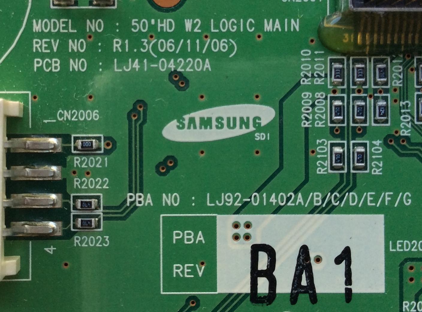 MAIN LOGICA / PHILIPS 996500044495 / 402B / LJ41-04220A / LJ92-01402B / SUSTITUTAS 996510011738 / 0940-0000-2220 / MODELO 50PFP5332D/37 / PANEL S50HW-YB02, S50HW-YD02	 - Imagen 2
