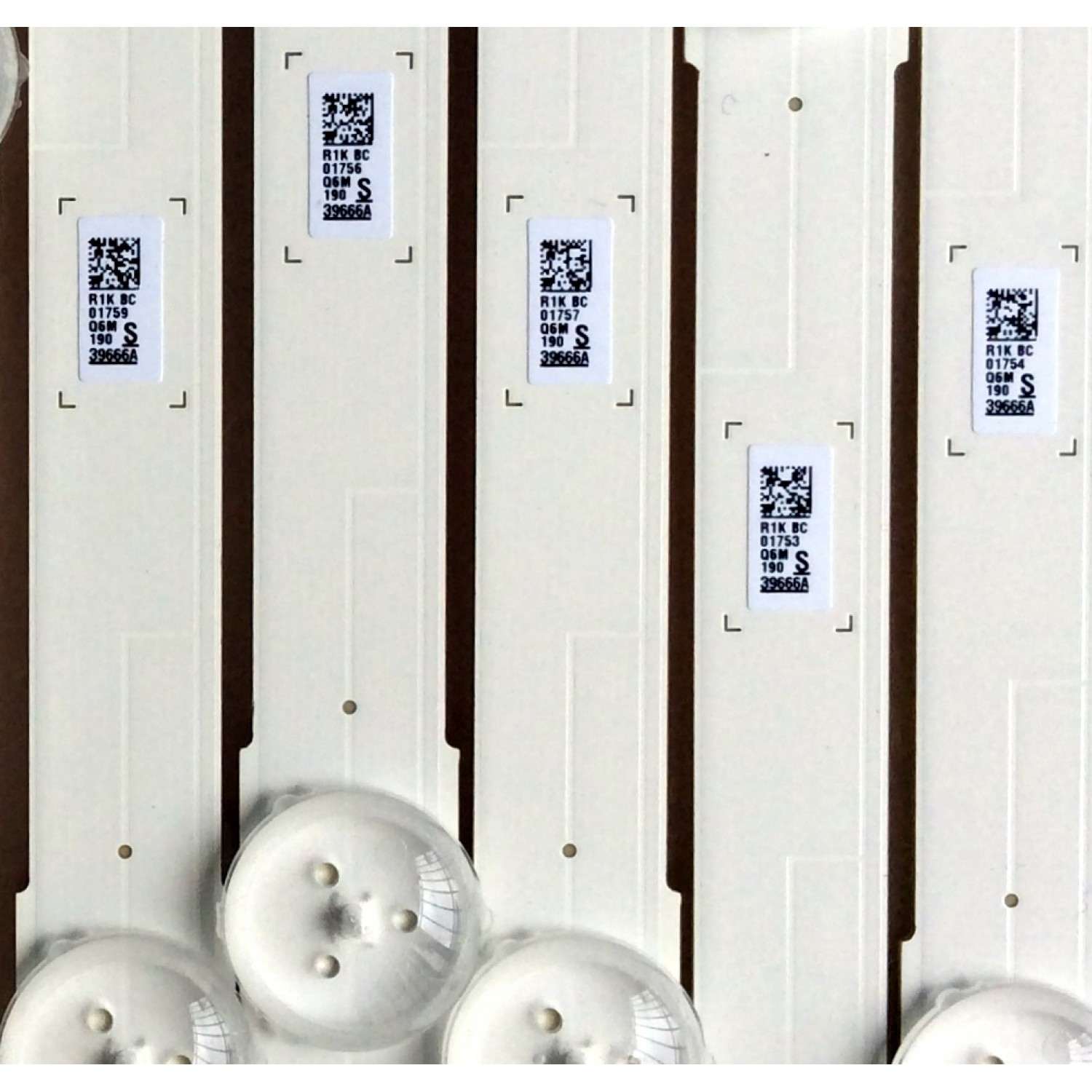 KIT DE LED PARA TV (16 PIEZAS) / SAMSUNG BN96-39665A / BN96-39666A / LM41-00121F / LM41-00121E / PANEL´S CY-GK065HGLV2H / CY-WK065HGLV1H / MODELOS UN65KU630DFXZA / UN65MU6500FXZA / UN65MU630DFXZA / UN65MU6300FXZA / UN65KU6290FXZA  / UN65KU6500FX - Imagen 3