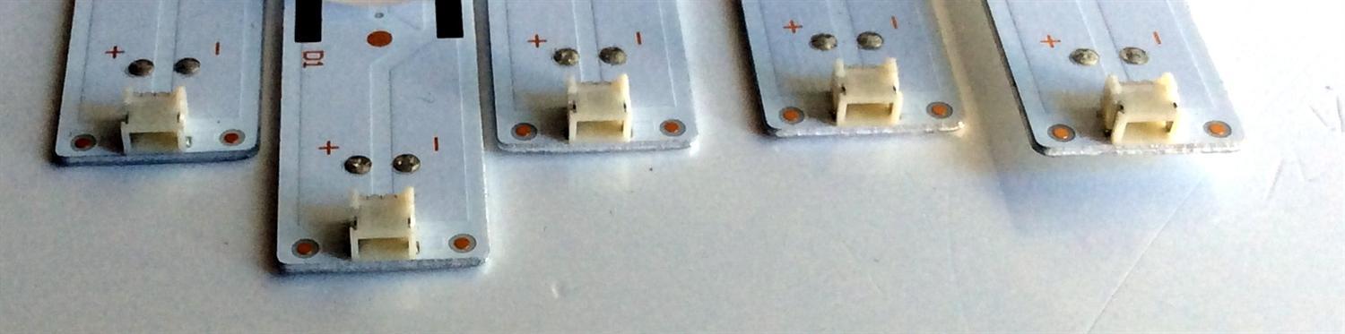 KIT DE LEDS ORIGINAL PARA TV SHARP 5 PIEZAS / SVH500A63_Rev03_10WICOP_UBH+SILK_161228 / G4B108B1 / 1177748 / PANEL´S HD500K3U53\S0\XP\BBY\GM\ROH / HD500K3U53\S2\XP\BBY\GM\ROH / MODELO LC-50LBU591U - Imagen 4