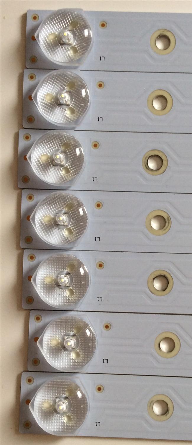 KIT DE LED'S PARA TV TCL ((INCOMPLETO 7 PIEZAS)) / NUMERO DE PARTE TOT_55D2700_UD_8X7_3030C_V1 / YHA-4C-LB3207-YH2 / 006-PK1K3465A / 30355006212E / T0T_55D2700_UD_8X7_3030C_V1 / PANEL LVU550CS0T E1 / MODELO 55US57 / 55US57TGAA - Imagen 4