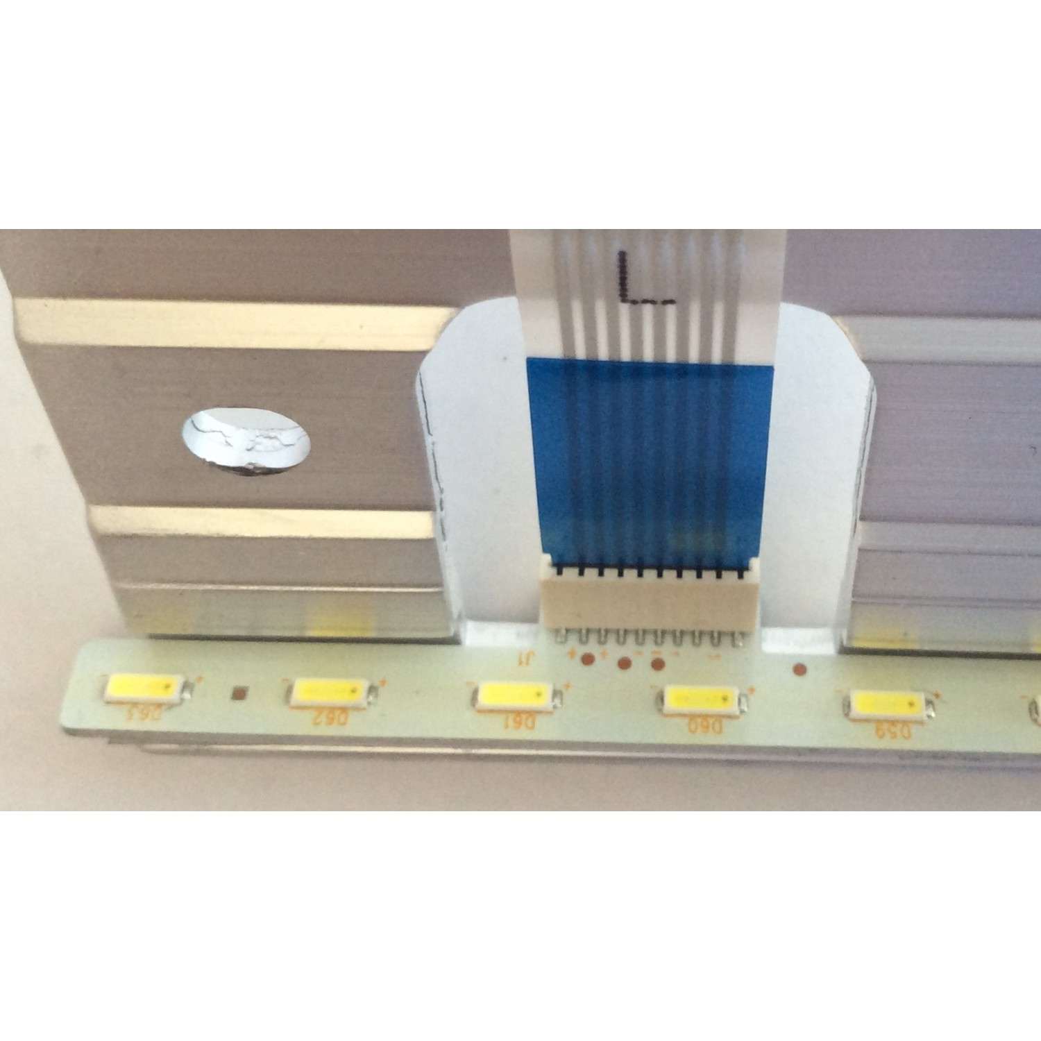 LED PARA TV SONY (1 PIEZA) / NUMERO DE PARTE LB55038 / 74.55T26.001-0-FC1 / LB55038 V0_00 / LB55038 V1_00 / 69.55T26.F03 / 69.55T26.F04 / 395S1B / 396S1B / PANEL'S T550HVF06.0 / T550HVN08.4 / MODELO KDL-55W800C / KDL55W800C / ((MEDIDAS 1.20M x 06CM)) - Imagen 2