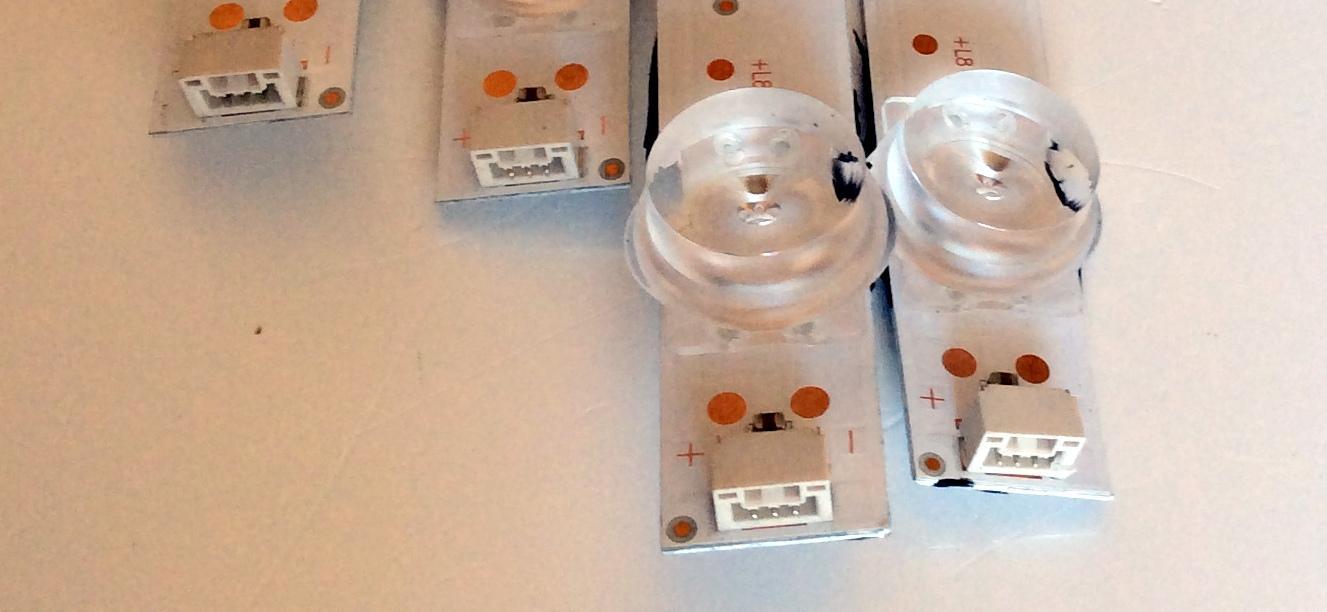 KIT DE LED´S PARA TV (4 PIEZAS) / TCL 180912 / 1.14.HBMD550003 / 1.14.HBMD550002 / 4C-LB5507-PF01J / 4C-LB5508-PF01J / 095E-G3-2-SB.D550L04-17327-SL2007 / SB.D550R04-17328 / PANEL LVU550NDEL SJ9W01 / MODELOS 55S423 / 55S425LFBA - Imagen 4
