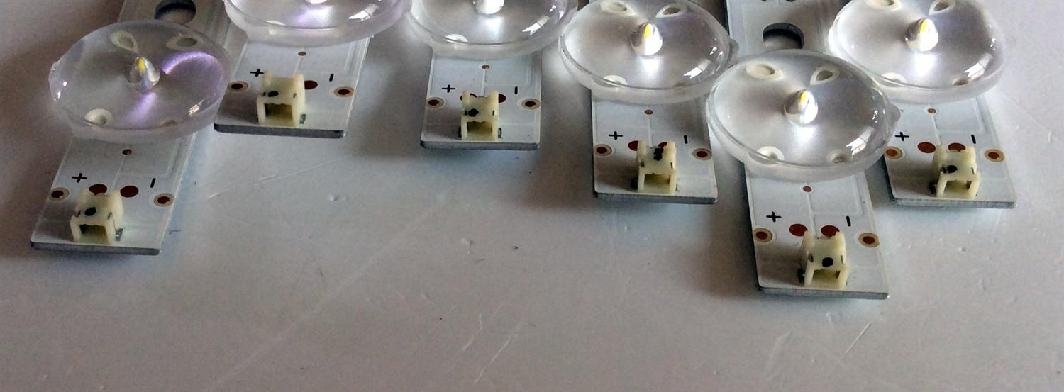 KIT DE LED´S PARA TV / NOTA IMPORTANTE:KIT CUENTA ORIGINALMENTE DE 8 PIEZAS (INCOMPLETO SOLO 6 PIEZAS) /  TOSHIBA SVK430AF1_WICOP_Rev03_4LED_20161125 / E320262 / PC65019 / PC65019B / PANEL´S K430WDRA / K430WDRB / MODELOS 43LF621U19 / 43LF621U19 Rev.A - Imagen 3