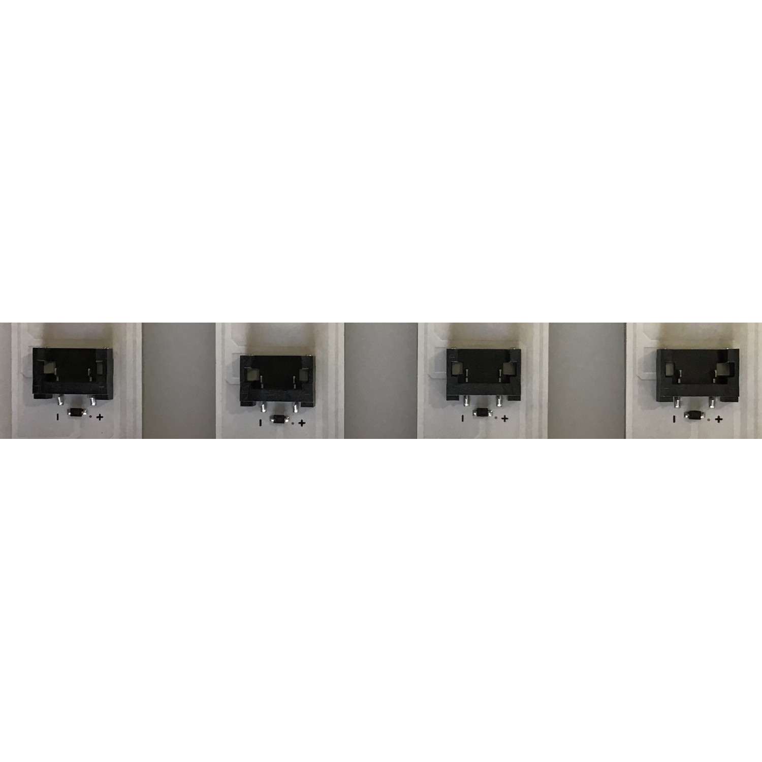 KIT DE LEDS PARA TV LG (4 PIEZAS) / EAV64832901 / SSC_Y19_TRIDENT_55UM73&amp;75 / 26X2C / 180703 / PANEL NC550DQG-ABHX3 / NC550DQG-ABHX1 / MODELO 55UM7300AUE.BUSGDKR - Imagen 3