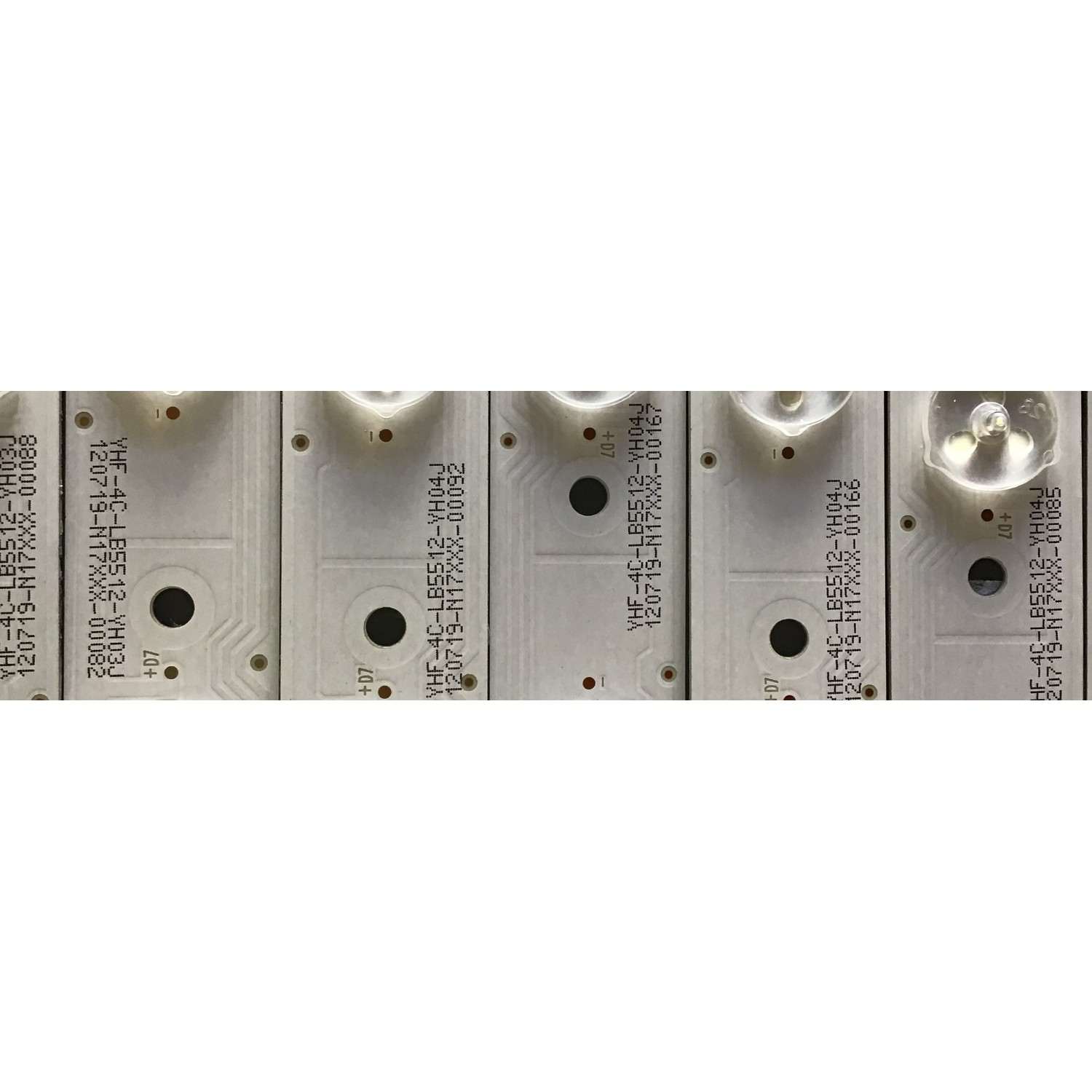 KIT DE LED'S PARA TV TCL (16 PIEZAS) / 4C-LB5512-YH04J / 4C-LB5512-YH03J / TCL_GIC_55V6  / L_12EA_3030_NC20180308 / PANEL LVU550NDBL / MODELO 55R613 - Imagen 3