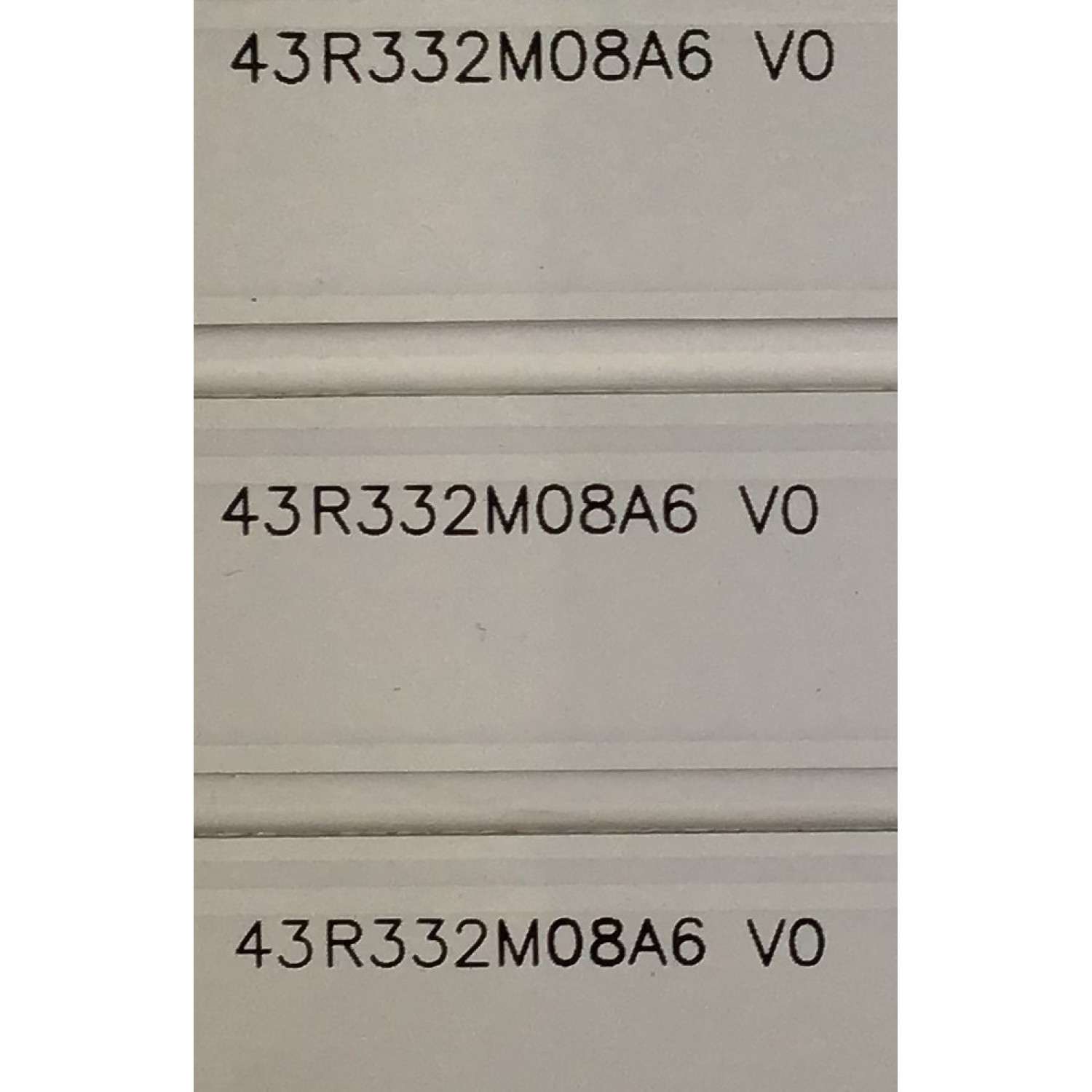 KIT DE LEDS PARA TV VIZIO ORIGINAL 3 PIEZAS / NUMERO DE PARTE 43R332M08A6 / 43R332M08A6 V0 / 43R332M08A6 V1 / 70401-00815 / 2970530 / D230-0000XB3043801 / D230-002PXB3043802 / PANEL BOEI430WU1-H / MODELOS D43FX-F4 / D43FX-F4 LHBFVNMV - Imagen 3
