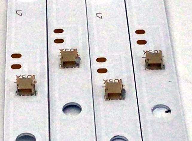 KIT DE LED'S PARA TV ELEMENT (4 PIEZAS) / NUMERO DE PARTE DLED50XMDG / DLED50XMDG 4X9 1005 / 50VD7 / A050150VD7040901 / PANEL CV500U1-T01 / MODELOS E2SW5018 / E25W5018  K8ACM - Imagen 2