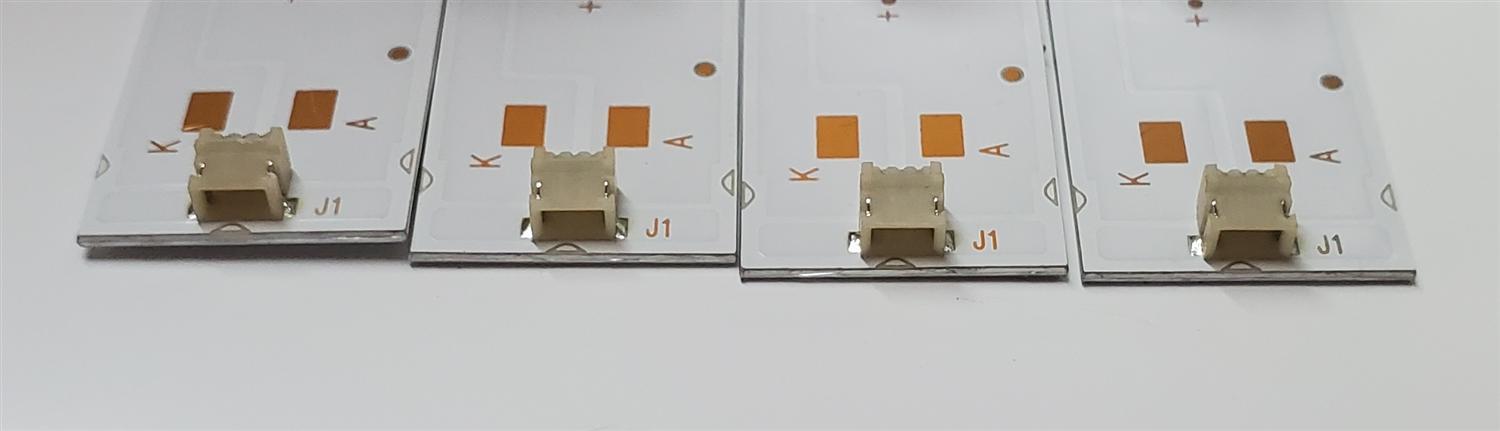 KIT DE LED'S PARA TV VIZIO ((4 PIEZAS)) / NUMERO DE PARTE HFSX43D09-ZC66AG-02 / 303HX430038 / E78030 / 210301NC03 / 2300014375 / HX430M11 / PANEL BOEI430WQ1 / DISPLAY T430QVN03.8 / MODELO M43Q6-J04 / M43Q6-J04 LBVAG5KX - Imagen 2