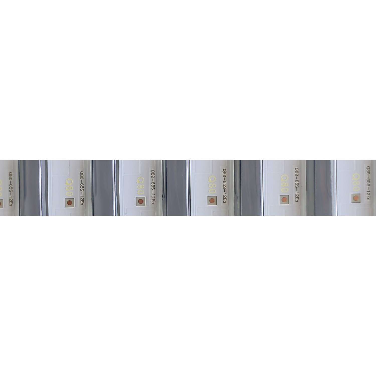 KIT DE LEDS PARA TV SAMSUNG NUEVOS / 24 PZ ORIGINAL / NUMERO DE PARTE BN96-48089A / LM41-00705A / L1_Q80_F5_FAM_S3(4)_R1.0_SCH_100_LM41-00705A / PANEL CY-TR065FLLV9H / MODELO QN65Q80RAFXZA FC04 - Imagen 3