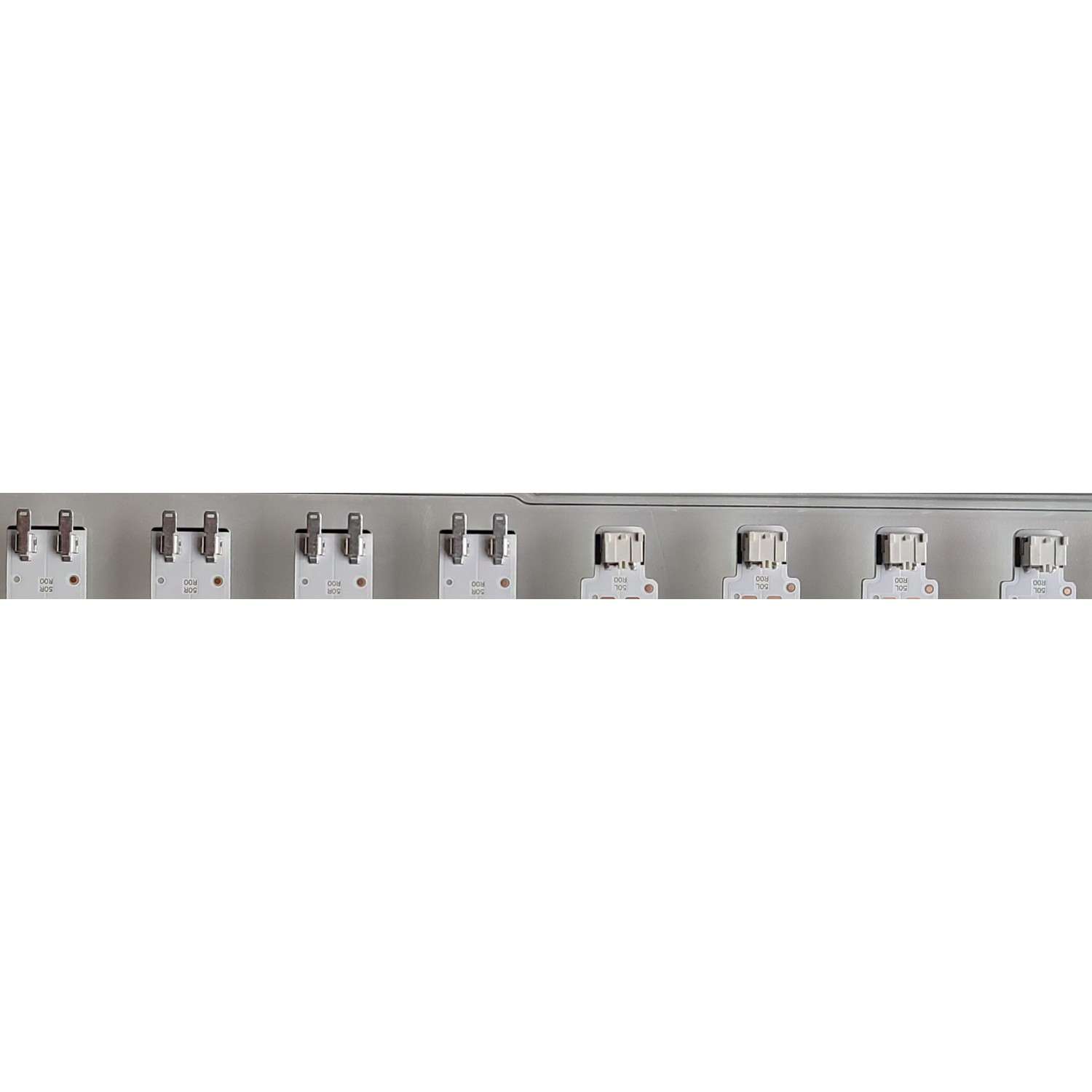 KIT DE LEDS PARA TV SAMSUNG NUEVOS / 6 PZ  ORIGINAL / NUMERO DE PARTE BN96-50318A / BN96-50317A / E306084 / PANEL CY-BT050HGAV1H / MODELOS UN50TU8000FXZA LA09 / UN50TU700DFXZA DB01 / UN50TU8000FXZA YA01 / UN50TU7000FXZA DB01 - Imagen 2