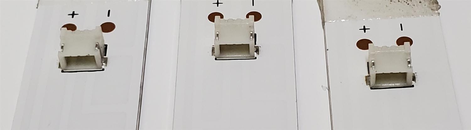 KIT DE LED'S PARA TV WINIA ((3 PIEZAS)) / NUMERO DE PARTE JL.D43081330-031FS-M_V01 / D43N218 / E78030 / AE0110591 / PANEL LC430EQY (SN)(A2) / DISPLAY HV430QUB-N1D / MODELO U43B9000QN - Imagen 4
