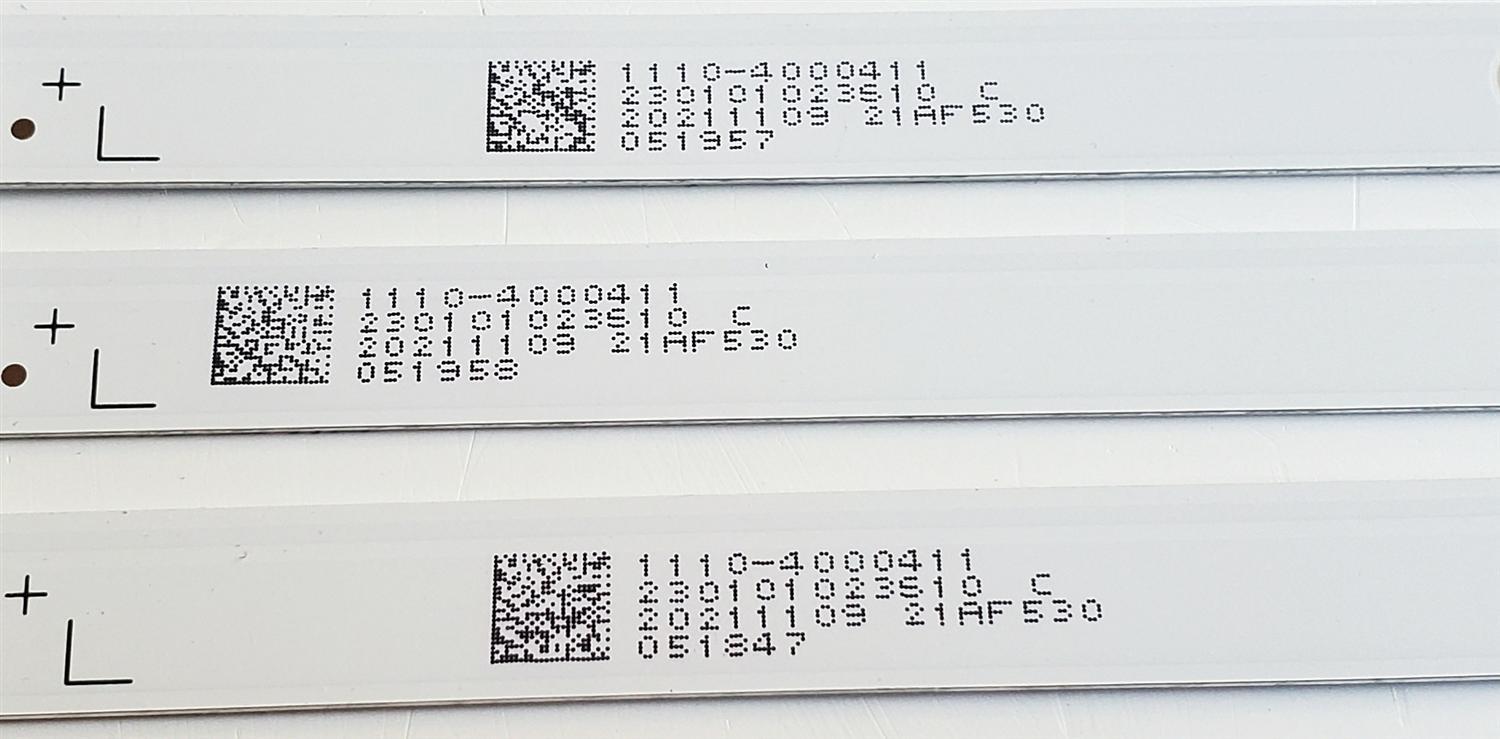KIT DE LEDS PARA TV WESTINGHOUSE ORIGINAL 3 PIEZAS / NUMERO DE PARTE JL.D43071330-032ES-M_V02 / 1110-4000411 / E493538 / 230101023610 / 21AF530 / PANEL HK430WLEDM-JH6PH / DISPLAY PT430CT03-14 VER.2.0 / MODELO WR43FX2212 / WR43FX2210 / 43PUL6643/F7 - Imagen 3