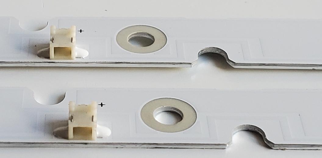 KIT DE LED'S PARA TV JVC ((2 PIEZAS)) / NUMERO DE PARTE 261501015700 / 230101020080 / 06-2-32F1D-2X6-EMC-598X12 / E503117 / 06-2-32F1D-2X6-EMC-598X12-2W-0D35-V1.3-220211 / PANEL HK315LEDM-JH4ZH / DISPLAY PT320AT02-2 VER.2.0 / MODELOS SI32R / WR32HX2210 - Imagen 4
