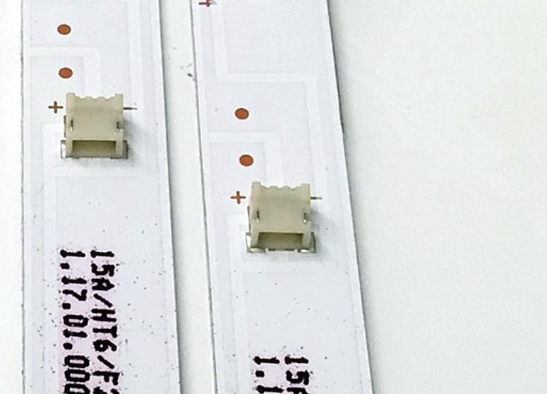 KIT DE LED'S PARA TV SCEPTRE ((2 PIEZAS)) / NUMERO DE PARTE DLED32DCZN / DLED32DCZN 2X6 1003 A06X / E493538 / 1.17.01.0000035-000 / PANEL PT320AT02-Z / DISPLAY PT320AT01-1 VER.1.9 / MODELO E32 KHTV53LA - Imagen 2