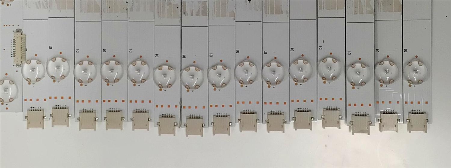 KIT DE LED'S PARA TV HISENSE ((30 PIEZAS)) / NUMERO DE PARTE CRH-BX75V6303015249CG-L-REV1.7 / CRH-BX75V6303015249CG-R-REV1.7 / 1230253 / 1230254 / SVH75065-L / SVH75065-R / HD750V6U81-TAL3K1 / SVH75065-L / SVH75065-R / ST7461D01-6 VER.2.1 / MODELO 75H8G - Imagen 3