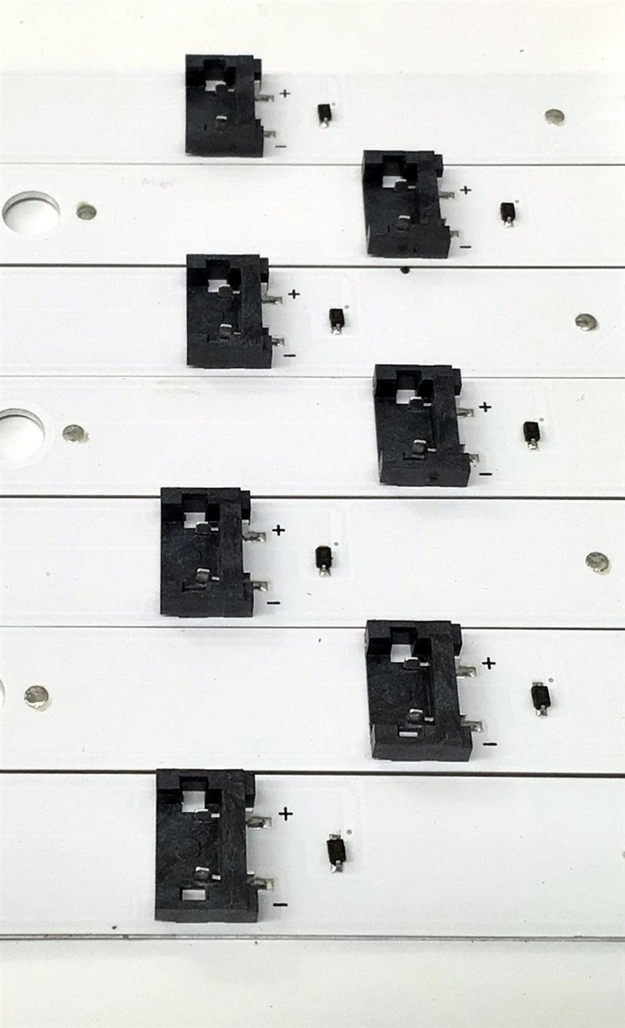 KIT DE LEDS ORIGINAL PARA TV LG 7 PIEZAS / NUMERO DE PARTE EAV65057001 / SSC_Y23 SLIM TRIDENT_55UR80/75_BOE_A_S / SSC_Y23 SLIM TRIDENT_55UR80/75_BOE_A_REV00_221010 / BOE 550J5 / PANEL NC550TQG / MODELOS 55UR7800PSB / 55UR8000AUA - Imagen 4