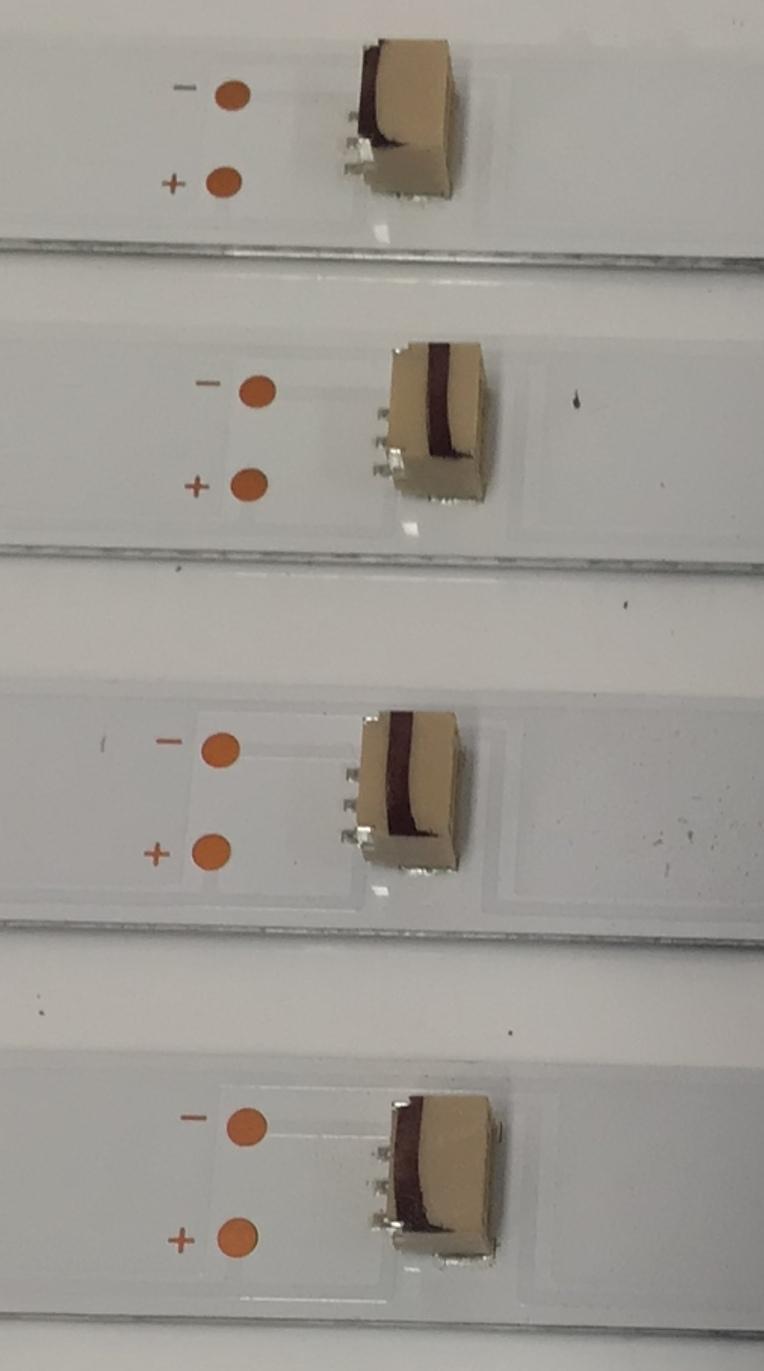 KIT DE LEDS ORIGINAL PARA TV SHARP 4 PIEZAS / NUMERO DE PARTE 4708-K50DGF-A3113N01 / K500WDGF A3 / XRJ1060 / SLC04708RA0 / 110409-50GF3021 / PANEL K500WDGF / DISPLAY CV500U5-T01 REV:01 / MODELO 4T-C50EL8UB / 100012585 50" / SI50URF - Imagen 3