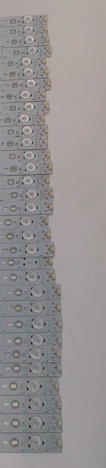 KIT DE LEDS PARA TV SHARP ORIGINAL / INCOMPLETO SOLO 45 PIEZAS / NUMERO DE PARTE 5231 / 5232 / 5233 / 5234 / 5235 / 5236 / ZZH2Y13WC10 / ZZH2Y14WC10 / PANEL LK900D3GW102 / MODELOS LC-90LE745U / LC-90LE657U / KIT CONSTA ORIGINALMENTE DE 48 PIEZAS - Imagen 8
