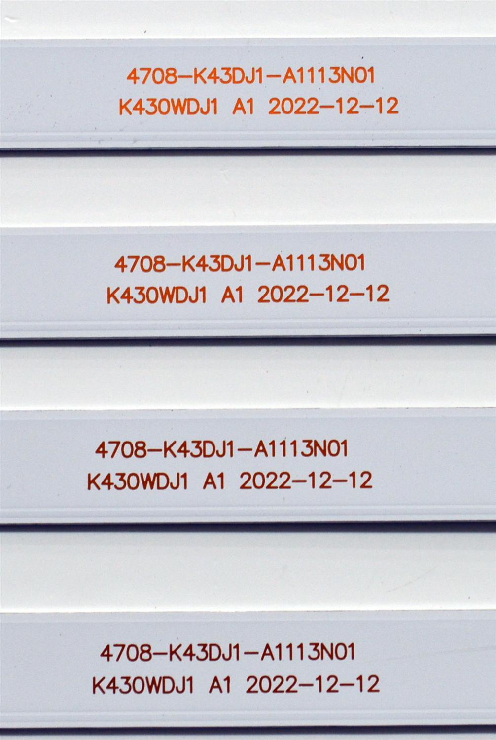 KIT DE LEDS ORIGINAL PARA TV ELEMENT XUMO TV 4 PIEZAS / NUMERO DE PARTE  4708-K43DJ1-A1113N01 / K430WDJ1 A1 / BCKJ4708RA0 / 110408-43J12001 / N2-240701-32156633 / PANEL K430WDJ1 / DISPLAY V430DJ1-Q01 REV.D2 / MODELO E550AE43C / 100012584 43" - Imagen 4