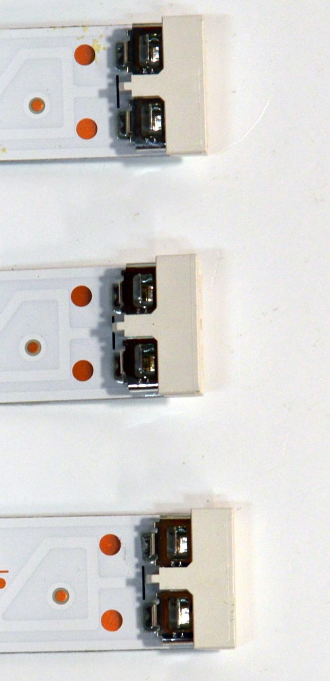 KIT DE LEDS ORIGINAL PARA TV SAMSUNG 6 PIEZAS / NUMERO DE PARTE BN96-60381A / BN96-60380A / JL.D750M1330-408CL-M_V13 5.0 / JL.D750M1330-408CR-M_V13 5.0 / 60381A / 60380A / PANEL CY-BF075HGHV8H / DISPLAY ST7461D03-9 V2.1 / MODELO UN75U8000FDXZA - Imagen 3
