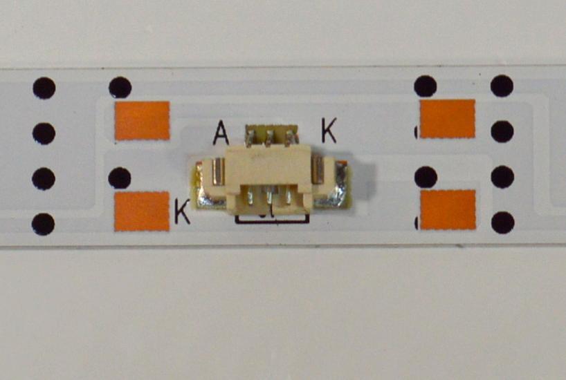 LED ORIGINAL PARA TV ONN 1 PIEZA / NUMERO DE PARTE 30323606003DS / LED236D06-ZC22AG-02DSEZ / 241202AF01 / 23600M26  /DISPLAY PT236AT05-1 VER.1.0 / MODELO 100012590 24" / VHD24M-0810 - Imagen 4