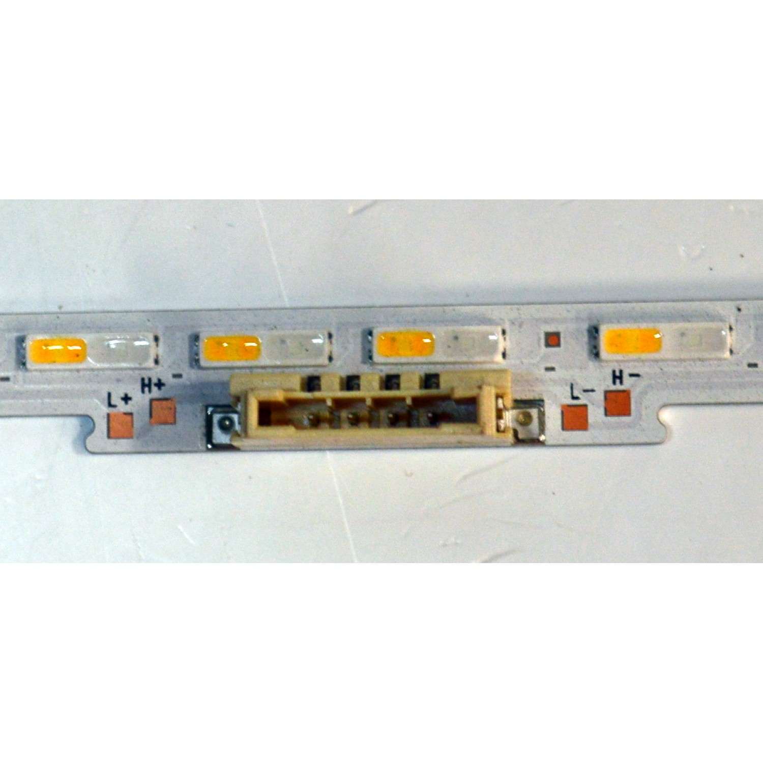 KIT DE LEDS ORIGINAL NUEVOS PARA TV SAMSUNG 2 PIEZAS / NUMERO DE PARTE BN96-52590A / LM41-01051B / L1_Q60A_F0 DFM_S72(2) R1.0_UA5_100 LM41-01051B / MODELO QN60Q6DAAFXZA / HG60Q60AANFXZA / QN60Q60AAFXZA / QN60Q60AAFXZA UA01 - Imagen 2