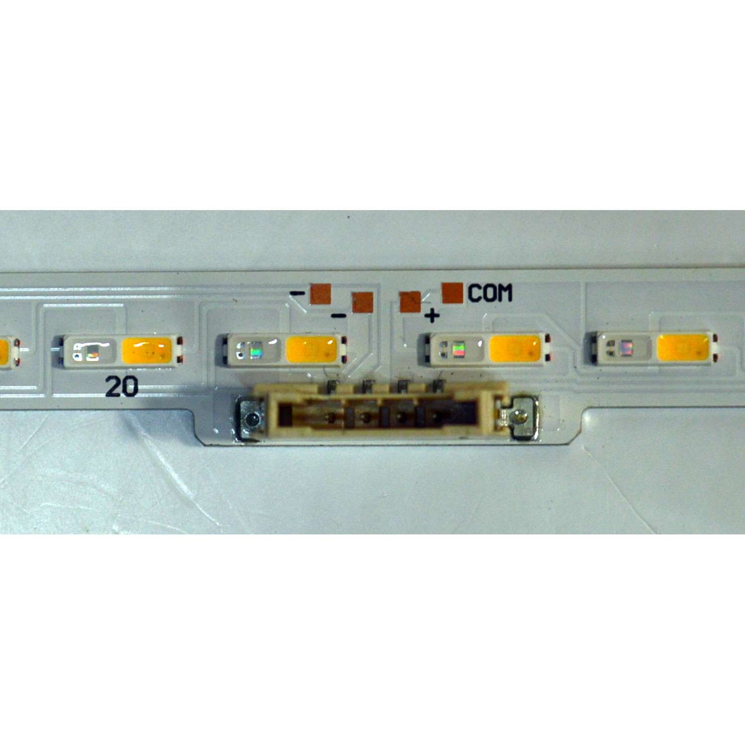 KIT DE LEDS ORIGINAL NUEVOS PARA TV SAMSUNG 4 PIEZAS / NUMERO DE PARTE BN96-50386A / STC750A72 / Q60/70T_STC750A72_7020_21N1_BLUE_42LED_REV2.0_200302_BN96-50386A / PANEL CY-RT075HGHV2H / MODELO QN75LS03 / QN75Q60 / QN75Q6D / QN75Q70 / QN75Q7D / HG75TS030N - Imagen 4
