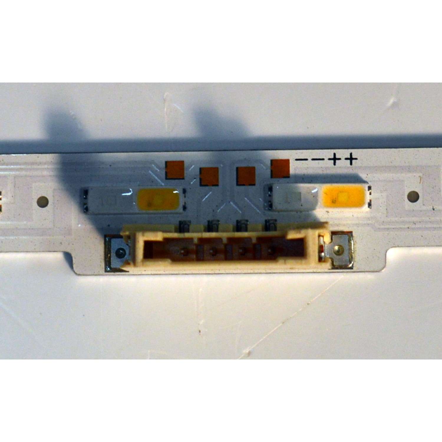 KIT DE LEDS ORIGINAL NUEVOS PARA TV SAMSUNG 2 PIEZAS / NUMERO DE PARTE BN96-50382A / LM41-00844A / L1_Q7060T_E0_DUM_S42(1)_R1.3_TC9_100_LM41-00844A / 50382A / PANEL CY-RT050HGAV4H / MODELO QN50LS03 / LH50QMRABGCXGO / QN50Q6D / QN50Q60 - Imagen 4