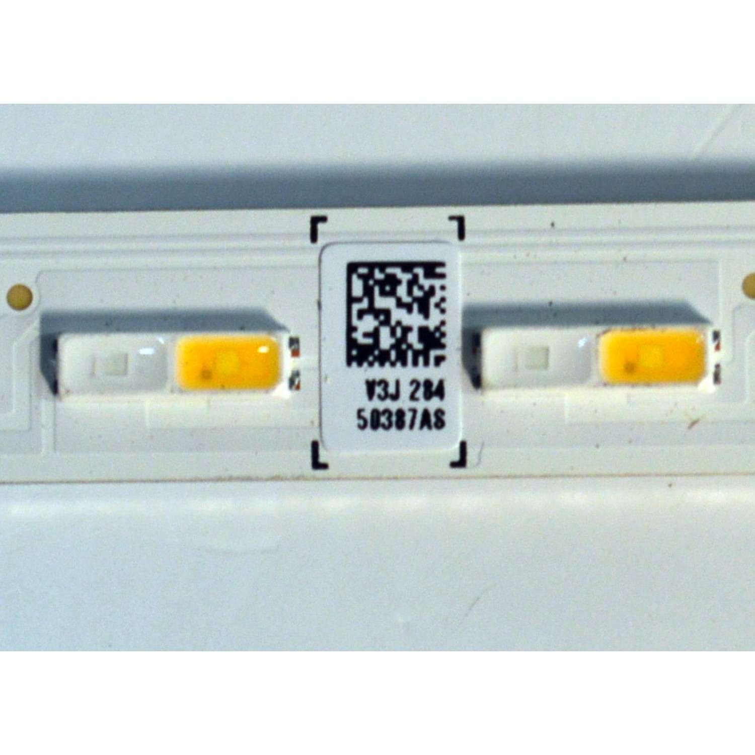 KIT DE LEDS ORIGINAL NUEVOS PARA TV SAMSUNG 4 PIEZAS / NUMERO DE PARTE BN96-50387A / LM41-00861A / L1_Q7060T_H2_DUM_S46(1)_R1.3_TC9_100_LM41-00861A / 50387A / PANEL CY-RT082HGLV1H / MODELO QN82Q6DTAFXZA / QN82Q70TAFXZA - Imagen 4
