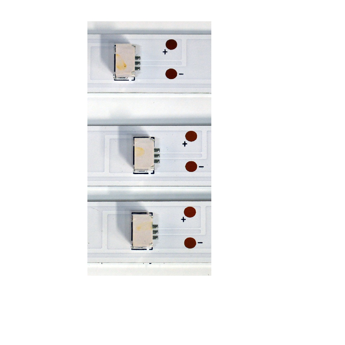 KIT DE LEDS ORIGINAL PARA TV EVL 3 PIEZAS / NUMERO DE PARTE JL.D43091330-004AS-M / JL.D43091330-004AS-M_V01 / 94V-0FZD-03E348124HN / 4C-LB430T-JFE / 21AF530 / PANEL LVU430CMDX E0021 / DISPLAY V430DJ1-Q01 REV.C1 / MODELO 43EVLS4 - Imagen 4