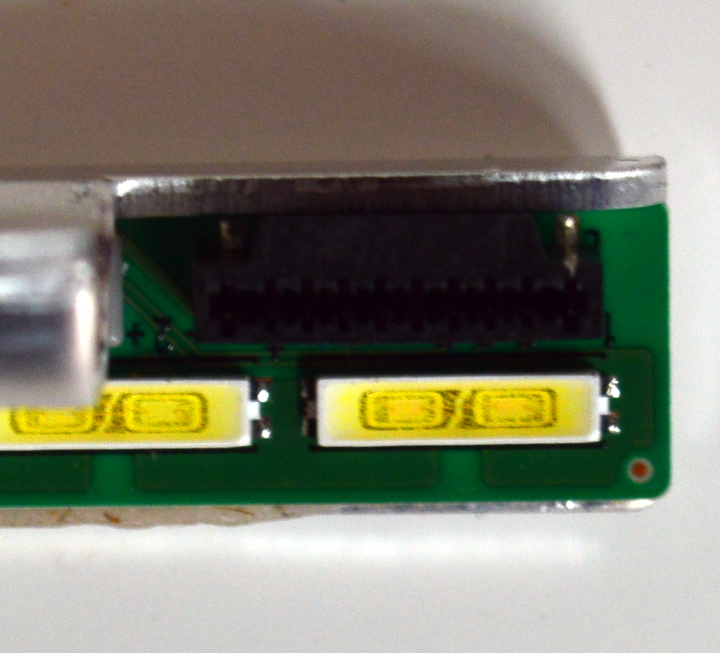 LED ORIGINAL PARA TV LG 1 PIEZA / NUMERO DE PARTE 6916L-2062A / 6916L-2063A / 49" V15 ART3 UD REV1.1 1 R-TYPE / 49" V15 ART3 UD REV1.1 1 L-TYPE / 6922L-0151A / V15 49 UHD / PANEL LC490EQE (FH)(M1) / MODELO 49UF7600-UJ / 49UF7600-UJ.BWMYLJR - Imagen 2