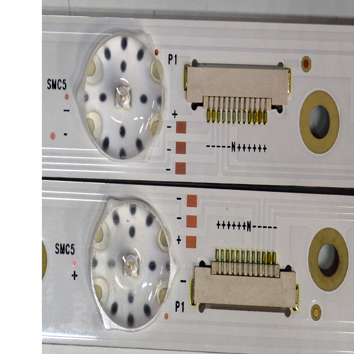 KIT DE LEDS ORIGINAL NUEVOS PARA TV / NUMERO DE PARTE TCL65D10A / TCL65D10B / TCL65D10A-ZC42AG-02DL / TCL65D10B-ZC42AG-02DL / 303TC650063D / 303TC650064D / 4L-ZX065T-ZC017C / 4LT-ZX65T-ZC018X / TC650M66 / TC650M61 / 2300021784 / 2300020973 / 230822AB03 / 230512BB09 / MODELO 65" - Imagen 3