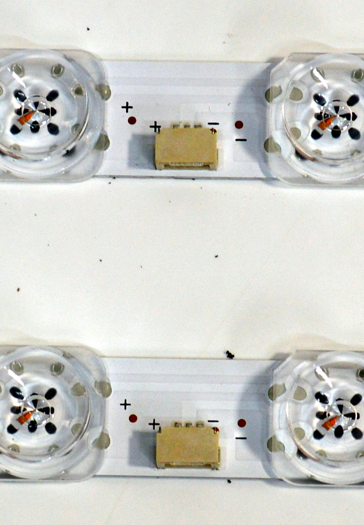 KIT DE LEDS ORIGINAL PARA TV TCL 2 PIEZAS / NUMERO DE PARTE 50HR332M14N02 / 50HR332M14N02 V1 / 50S11 PRO KSF 14X2-D09 / HY-7000 (S) / LL2A07-2U1C / N0101-000903-C00 / PANEL LVF500NDAL / DISPLAY PT500CT02-2 VER.1.0 / MODELO 50Q3K - Imagen 2