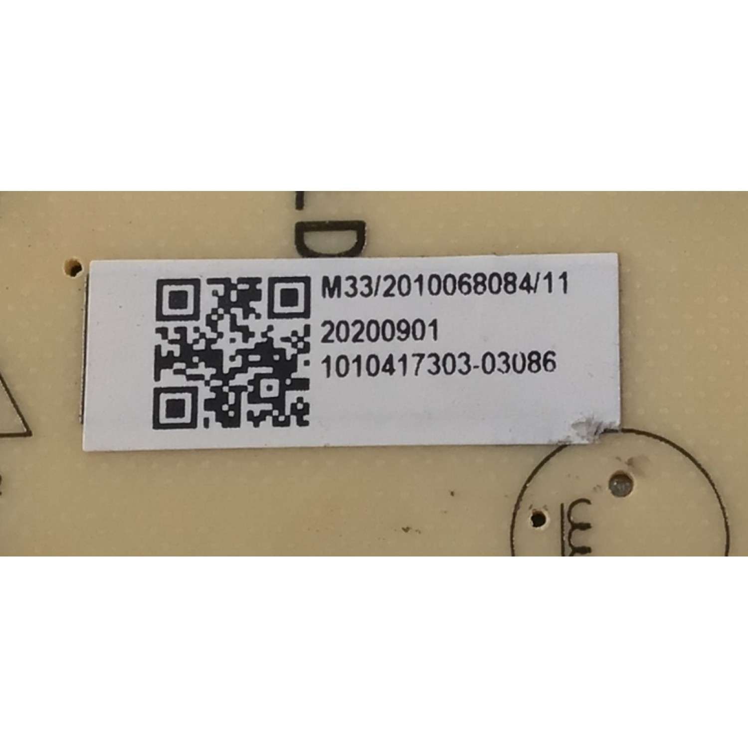 FUENTE DE PODER ORIGINAL PARA TV ONN  / NUMERO DE PARTE 514C5006M33 / TV5006-ZC02-02 / M33/2010068084/11 / 20200901 / 1010417303-03U86 / PANEL BOEA500WH1 / DISPLAY CC500PV5D VER.20 / MODELO 100012585 50" - Imagen 3