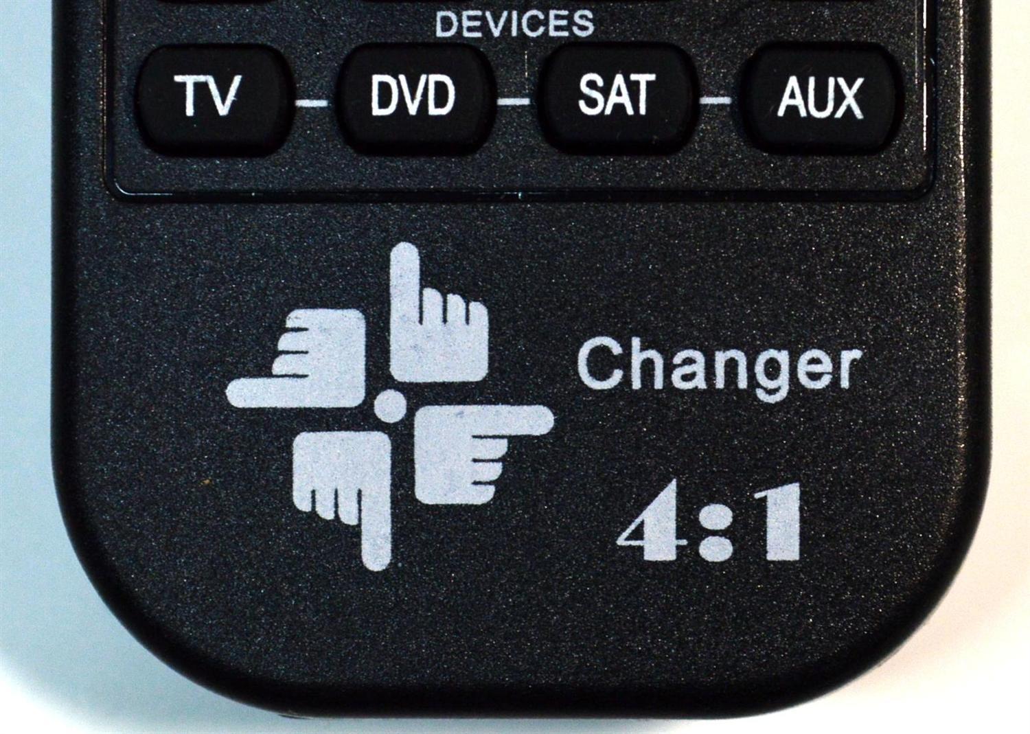 CONTROL REMOTO ORIGINAL NUEVO CHANGER OFTTEC TITLE 4:1 / NUMERO DE PARTE LM-1096 / HOB918 / RM-260 / PUEDE CONTROLAR HASTA 4 DISPOSITIVOS DIFERENTES DE AUDIO/VIDEO COMO TELEVISORES / REPRODUCTORES DVD / RECEPTORES SATELITE / EQUIPOS AUXILIARES - Imagen 2