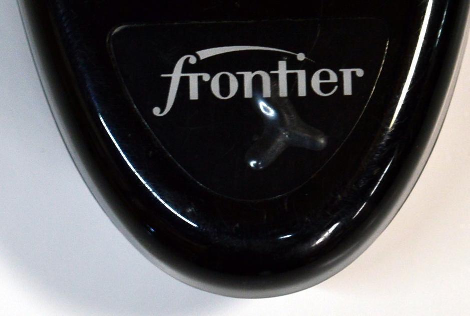 CONTROL REMOTO ORIGINAL FRONTIER PARA CONTROLAR HASTA 4 DISPOSITIVOS DIFERENTES COMO DECODIFICADORES / TELEVISORES / REPRODUCTORES DVD/BLU-RAY / RECEPTORES DE AUDIO / NUMERO DE PARTE MXV4 IR / URC-6250BC0-0011-R / 587429-012-00 / MXV4 / TSTW2TZ - Imagen 7