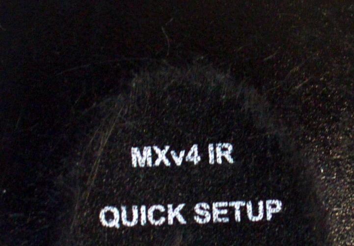 CONTROL REMOTO ORIGINAL FRONTIER PARA CONTROLAR HASTA 4 DISPOSITIVOS DIFERENTES COMO DECODIFICADORES / TELEVISORES / REPRODUCTORES DVD/BLU-RAY / RECEPTORES DE AUDIO / NUMERO DE PARTE MXV4 IR / URC-6250BC0-0011-R / 587429-012-00 / MXV4 / TSTW2TZ - Imagen 5