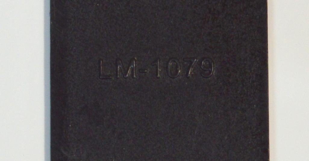 CONTROL REMOTO ORIGINAL NUEVO PARA OPERAR MULTIPLES DISPOSITIVOS DE ENTRENIMIENTO COMO TV / DVD / DVR / CABLE / SAT / AUX / ES COMPATIBLE CON UNA VARIEDAD DE MARCAS Y MODELOS / NUMERO DE PARTE LM-1079 - Imagen 3