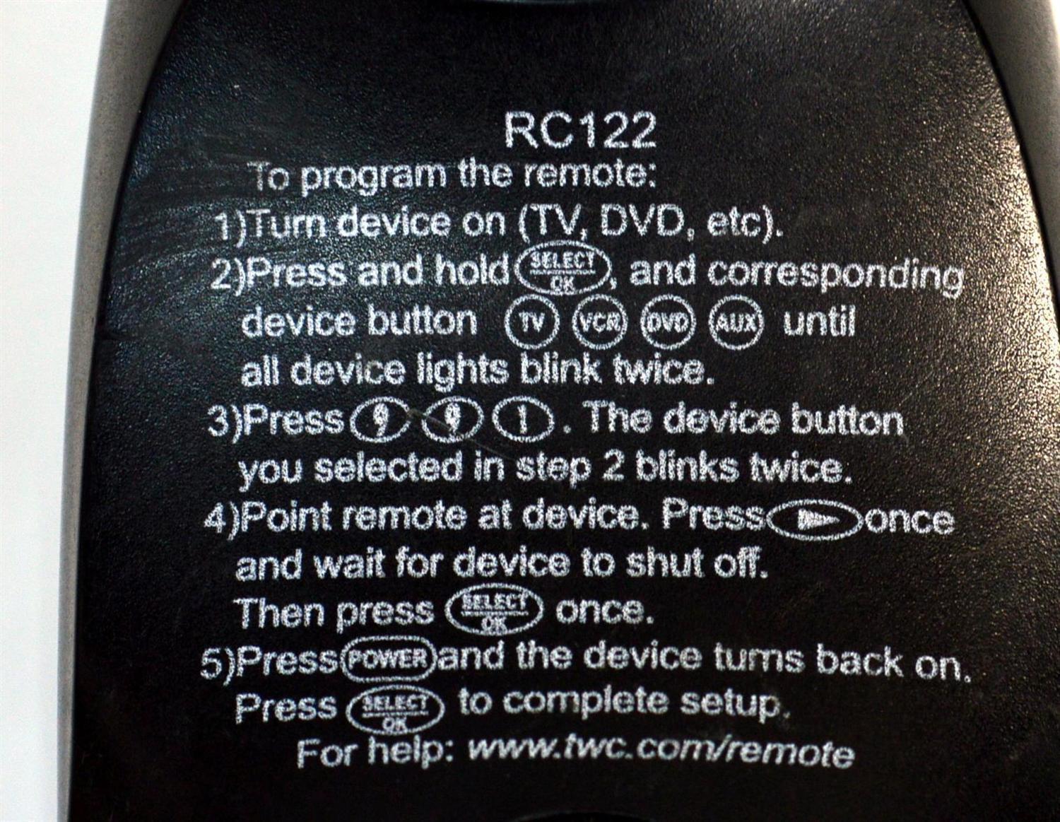 CONTROL REMOTO ORIGINAL SPECTRUM PARA DECODIFICADORES DIGITALES HD Y DVR / COMPATIBLE CON DECODIFICADORES DE CABLE DE SPECTRUM TIME WARNER/BRIGHTHOUSE/CHARTER / CONTROLA HASTA 5 DISPOSITIVOS COMO TV/DVD/AUX/CABLE/VCR/ NUMERO DE PARTE RC122 / RC1226002/03B - Imagen 4