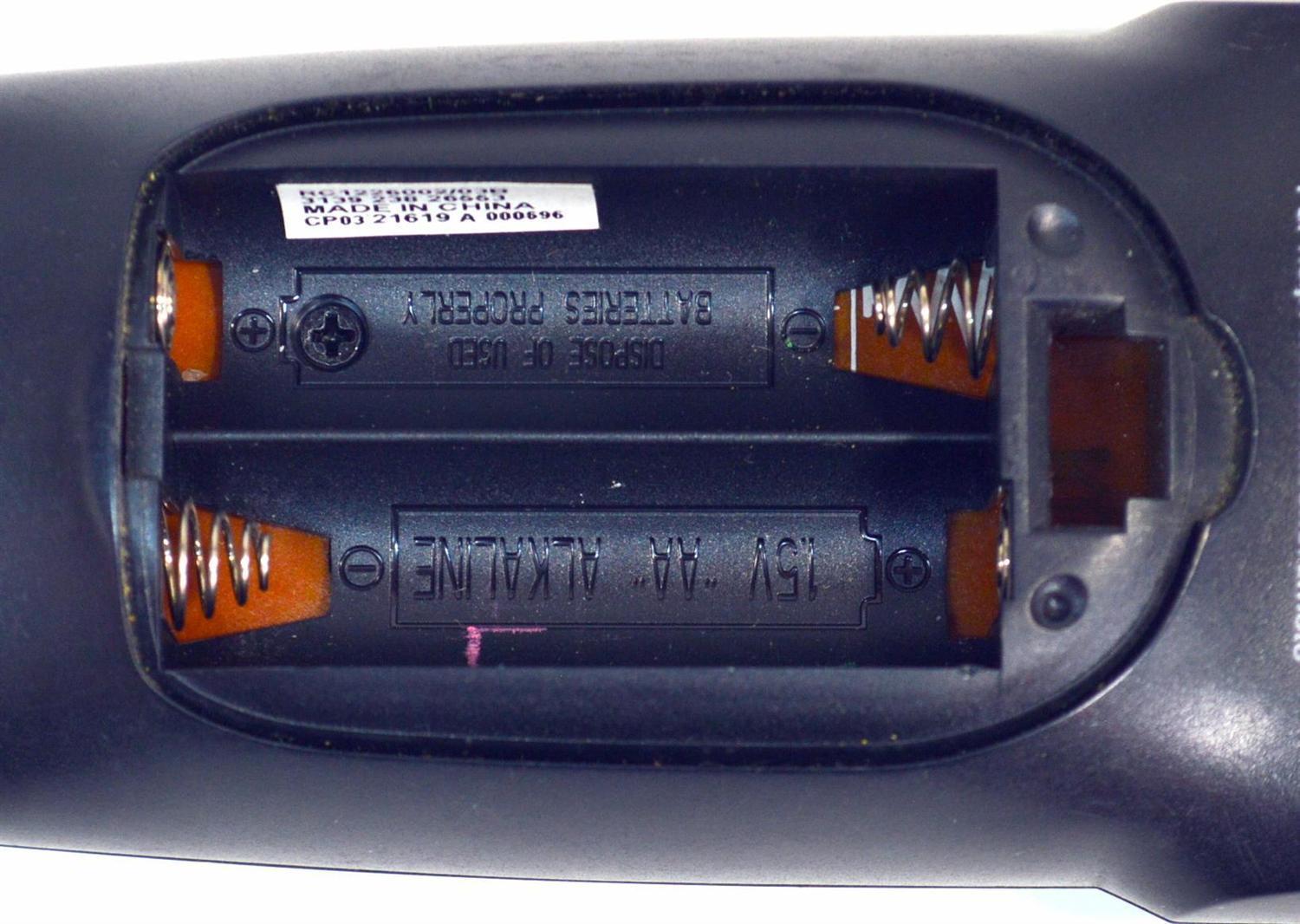 CONTROL REMOTO ORIGINAL SPECTRUM PARA DECODIFICADORES DIGITALES HD Y DVR / COMPATIBLE CON DECODIFICADORES DE CABLE DE SPECTRUM TIME WARNER/BRIGHTHOUSE/CHARTER / CONTROLA HASTA 5 DISPOSITIVOS COMO TV/DVD/AUX/CABLE/VCR/ NUMERO DE PARTE RC122 / RC1226002/03B - Imagen 3