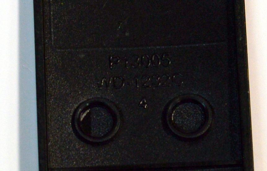 CONTROL REMOTO ONN PARA CONTROLAR VARIOS EQUIPOS DE AUDIO Y VIDEO COMO TELEVISORES / REPRODUCTORES DE DVD/VCR  / DECODIFICADORES DE CABLE/SATELITE / FUNCIONA CON VARIAS MARCAS / NUMERO DE PARTE ONB13AV004 / WD-1232C / P13005 - Imagen 4
