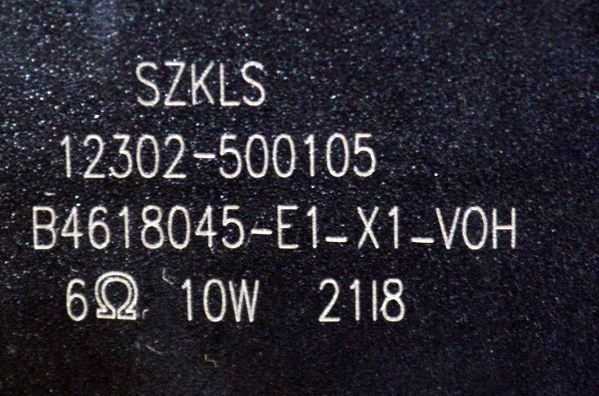 KIT DE BOCINAS ORIGINAL PARA TV TCL 2 PIEZAS / NUMERO DE PARTE 12302-500105 / B4618045-E1-X1-V0H / SZKLS / MODELO 50S446 - Imagen 2