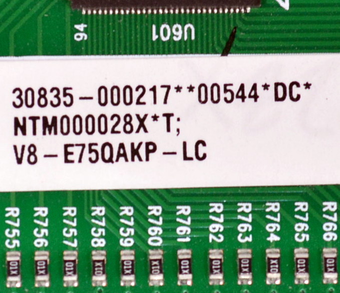 LED DRIVER ORIGINAL PARA TV TCL / NUMERO DE PARTE 30835-000217 / 40-75QAKP-DCA2LG / 11602-501025 / V8-E75QAKP-LC / PANEL LVU750NDHL / MODELO 75QM851G - Imagen 3