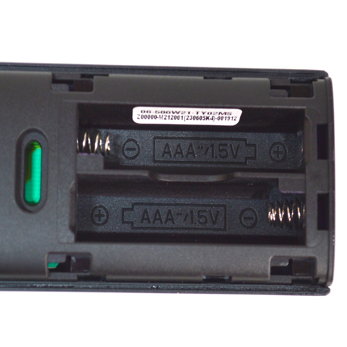 CONTROL REMOTO ORIGINAL NUEVO PARA TV HKPRO / NUMERO DE PARTE 06-586W21 / 06-586W21-TY02S / 230605K4 / 06-558W52-TY11XS / Z00000-M212001 / JH-20211 - Imagen 3