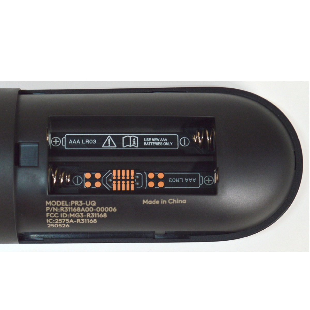 CONTROL REMOTO ORIGINAL NUEVO PARA TV SHARP XUMO TV / CON COMANDO DE VOZ / NUMERO DE PARTE R31168A00-00006 / PR3-UQ / MG3-R31168 / 2575A-R31168 / P23128-C04 / 06-XSPD30-LL001 - Imagen 4
