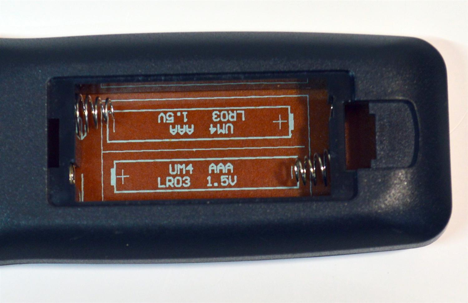 CONTROL REMOTO PARA OPERAR MULTIPLES DISPOSITIVOS DE ENTRENIMIENTO COMO TV / DVD / DVR / CABLE / SAT / AUX / ES COMPATIBLE CON UNA VARIEDAD DE MARCAS Y MODELOS / NUMERO DE PARTE LM-1079 - Imagen 4