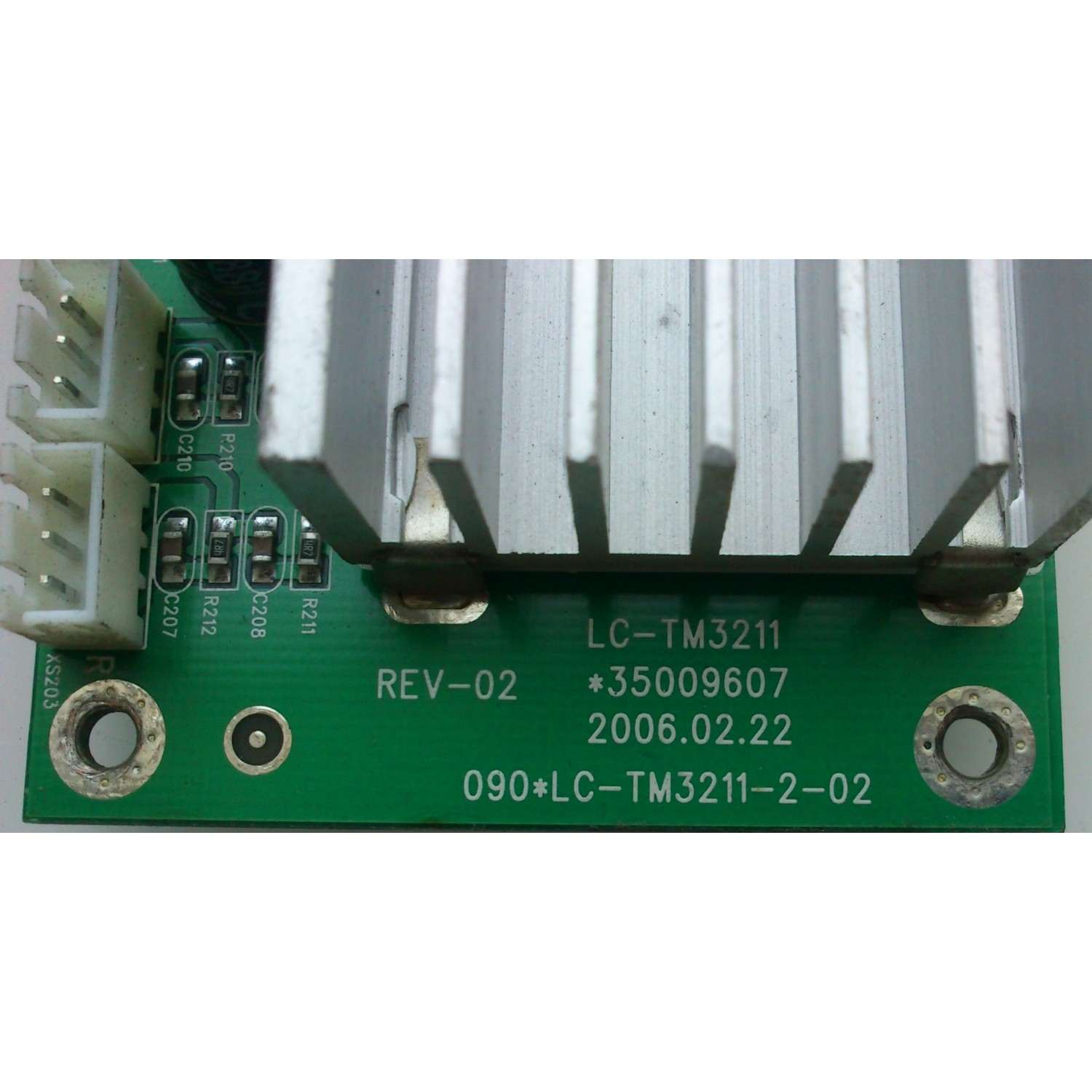 AUDIO ASSY  VIORE / LC-TM3211 / 35009607 / 090*LC-TM3211-2-02 / MODELO LC32V43A / GVKL3278AB / VSC-32V3 - Imagen 2